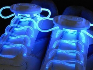 Leuchtende LED Schnürsenkel