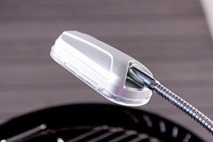 Grilllampe Grillbeleuchtung Wintergrillen Aluminium Schraubbefestigung Magnet 12 LED NEU OVP