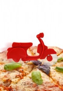 Kikkerland II Motorino Pizza Cutter