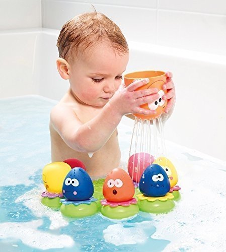 TOMY Wasserspiel für Kinder "Okto Plantschis" mehrfarbig - hochwertiges Kleinkindspielzeug - Spielz