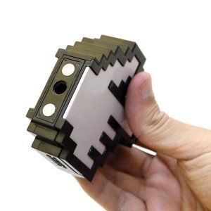 8bit Pixel Hand Schlüsselhalter