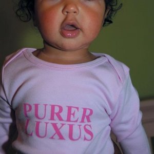 _ PURER LUXUS T-Shirt - 1-2 Jahre [M]