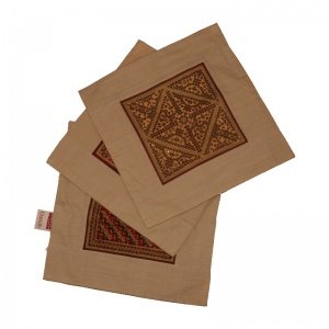 3 große bestickte Kissenbezüge von Qasab