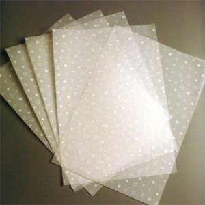 5 Blatt Transparentpapier Weisse Herzen