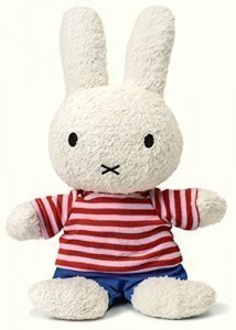 Hase Miffy als Stofftier zum Kuscheln