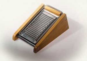 ALESSI Käsereibe aus Kirschbaumholz, Kun