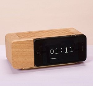 AREAWARE - Alarm Dock iPhone i5, Buchenholz