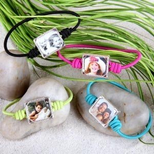 Armbändchen mit Fotoanhänger