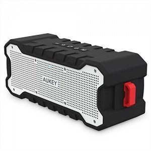 AUKEY Lautsprecher Bluetooth 4.1 10W Treiber mit reinem Bass, Wasserdicht Outdoor Speaker, 30 Stunde