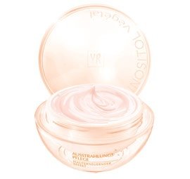 Ausstrahlungs-Pflege  - Action peel rene