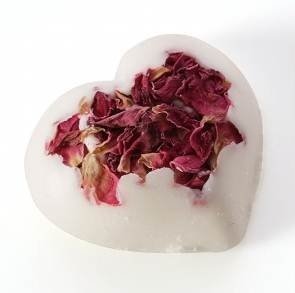Badepraline Rosenherz Rosenblüten