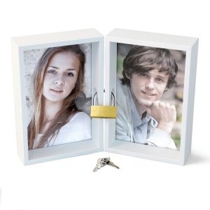 Bilderrahmen mit Liebesschloss