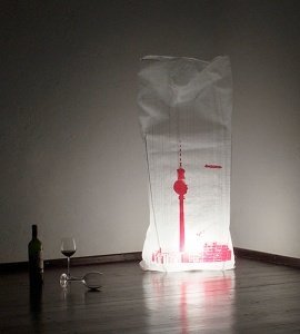 BODENLAMPE SLACK BERLIN