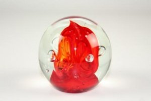 Briefbeschwerer 8 cm rot