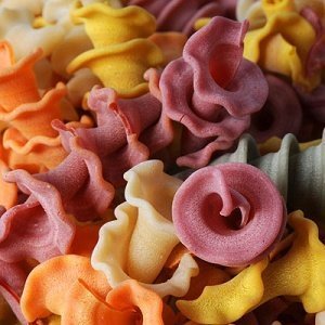 Bunte Korallen Nudeln Marella