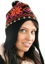 Cap with ear protection patterned black-