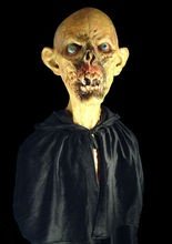 Closet Creep Figur 48cm