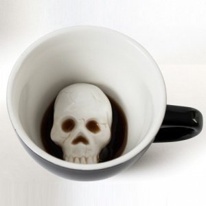 Creepy Creature Cups - Tassen mit Kreatu