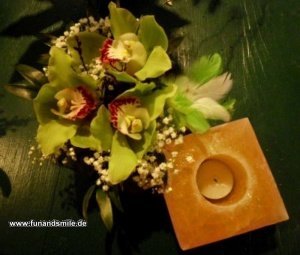 Der Teelichthalter Würfel aus Salzkrista