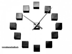Die edle do-it-yourself Wanduhr Cubic in