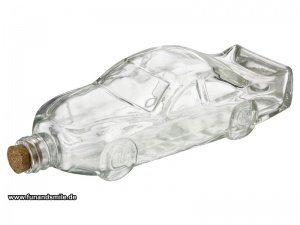 Die originelle Glasflasche im Auto Desig