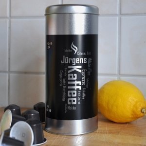 Dose für Kaffeepads mit Name und Kaffeed