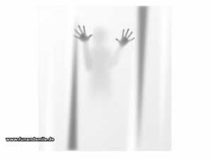 Duschvorhang Scary Shower