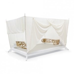 EM6 Eden Bett mit Baldachin