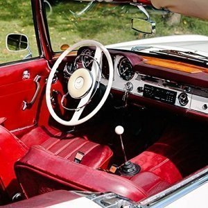 Erlebnisgutschein: Mercedes Benz 230 SL - selber fahren