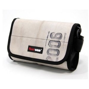 Feuerwear Umhängetasche LARRY weiß