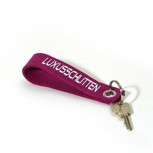 Filz Schlüsselanhänger `Luxusschlitten`