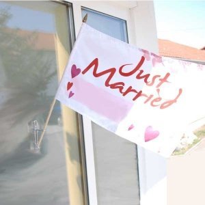 Flagge Hochzeit mit Holzstab