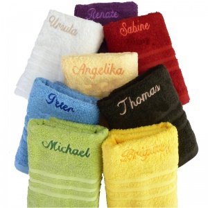 Flauschiges Handtuch mit Ihrem Namen