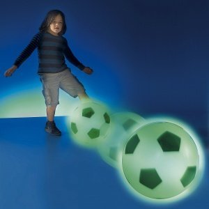 Fußball, nachtleuchtend