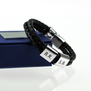 Geflochtenes Lederarmband mit Initialen