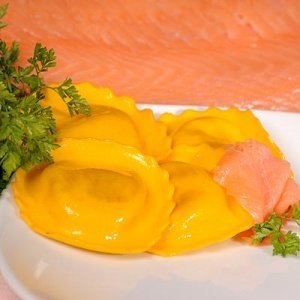 Gefüllte Nudeln mit Räucherlachs Lachsra