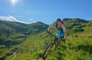 Geschenkgutschein: Mountainbike-Ausflug mit Schrauber-Kurs