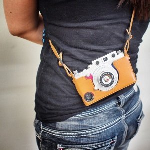 Gizmon Retro Tragetasche fürs iPhone 5