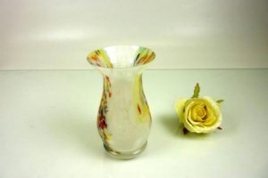 Glashütten Vase tailliert weiß 13,5cm
