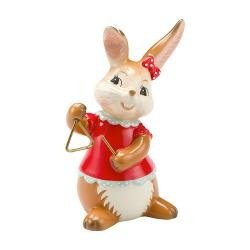 Goebel Musikkapelle Hase spielt Triangel