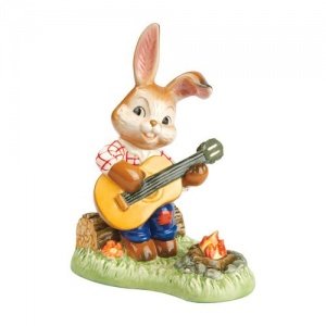 Goebel Wanderhasen Hase spielt Gitarre 1