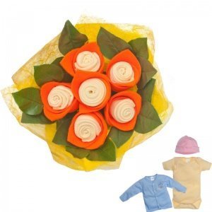 Großer Blumenstrauß aus Babykleidung