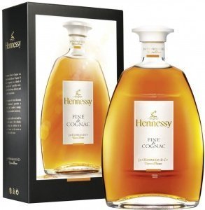 Hennessy Fine de Cognac 0,7l in Geschenk
