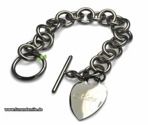 Herzarmband mit persönlicher Gravur