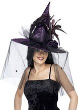 Hexenhut mit Federn, lila