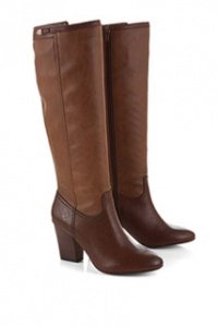 Hochschaftstiefel mit Fashion-Details