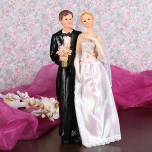 Hochzeitspaar mit Blumenbouquet (31cm)