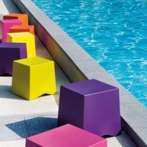 Hocker Briq solid pflaume