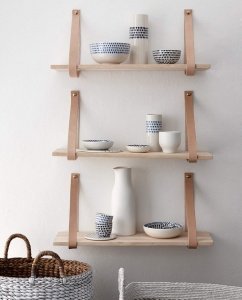 Hübsch Regal mit Lederriemen