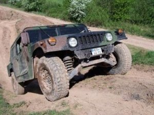 Hummer offroad fahren